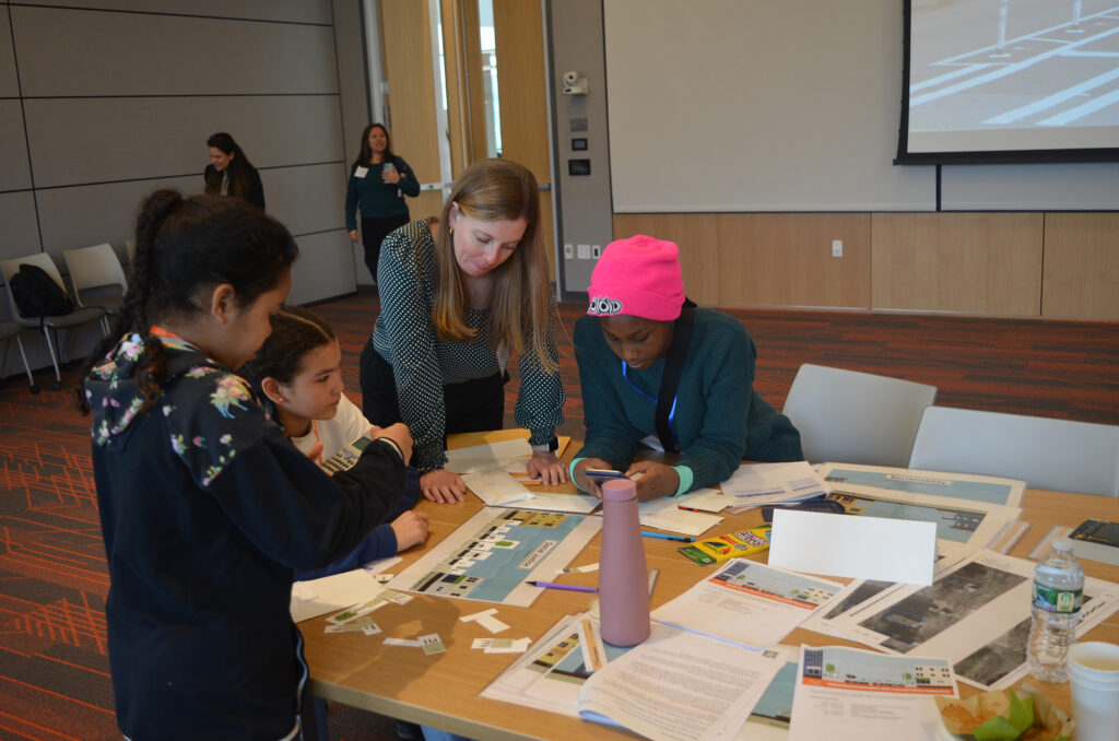 2023 Introduce A Girl To Engineering Day Paige With 3 Girls